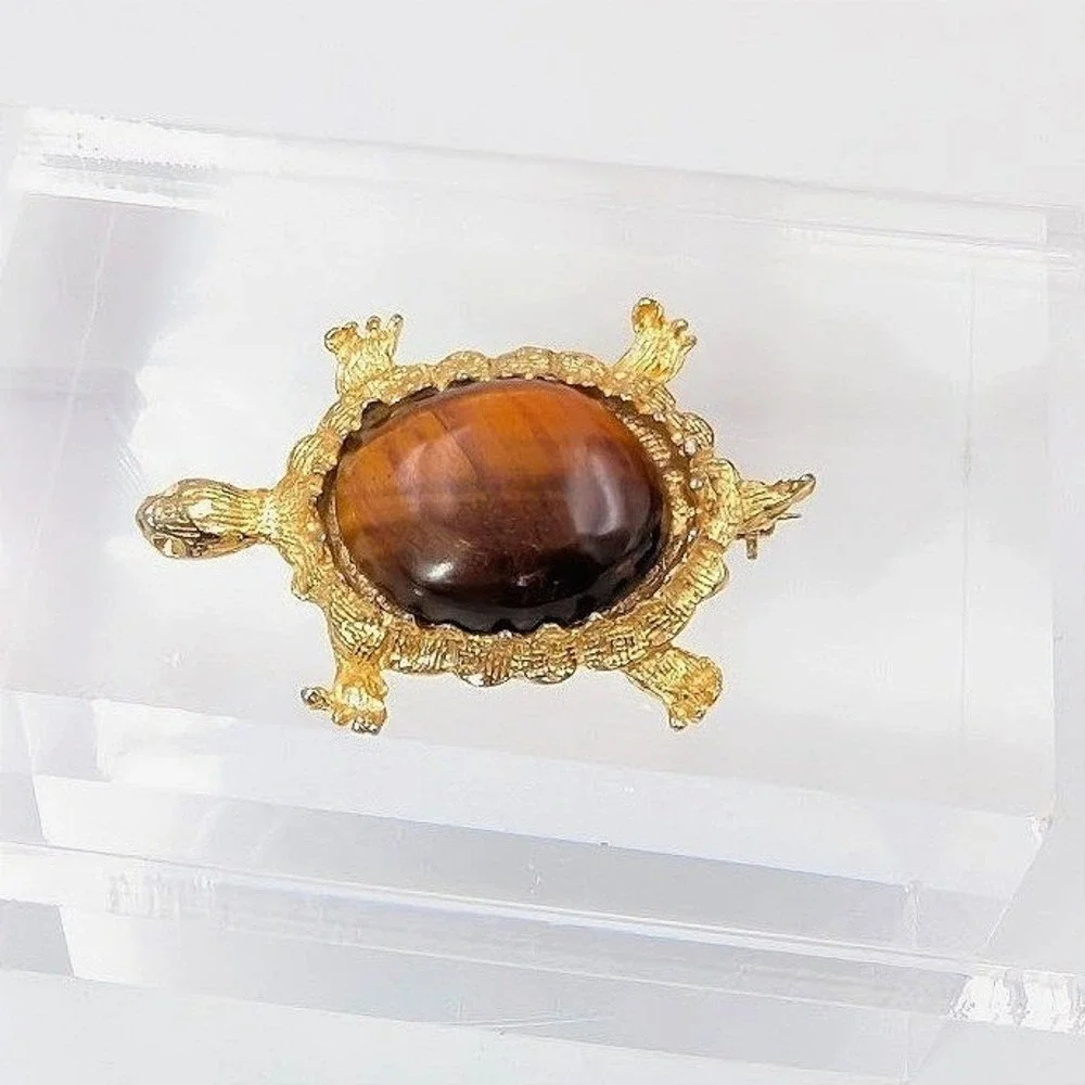 Vintage Gold‎ Tone Turtle Brooch Pin Brown Tortoise Novelty Statement
